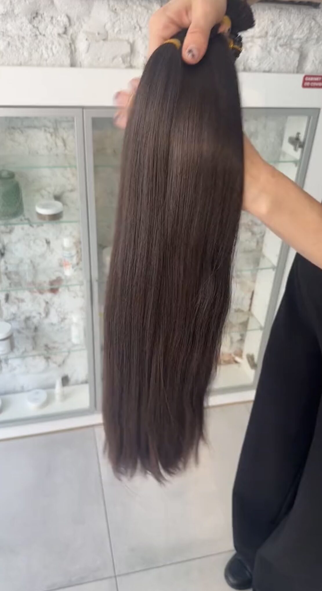 75 cm włosy ciemny brąz dziewicze